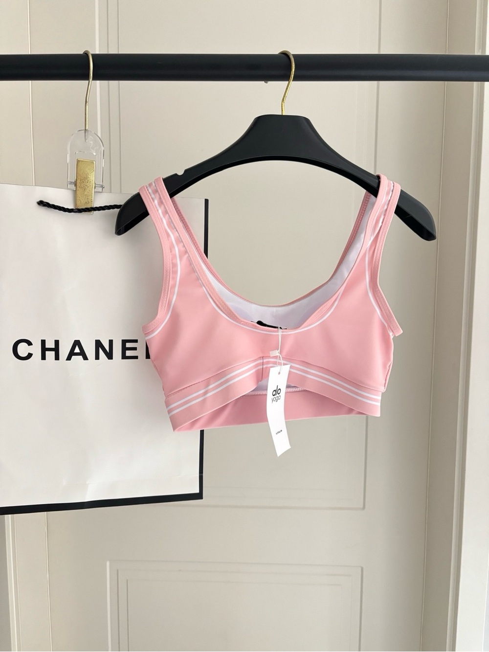 ALO Yoga Pink Striped Athletic Crop Sports Bra